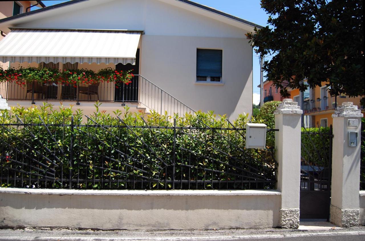 Hotel Taormina Бардолино Экстерьер фото