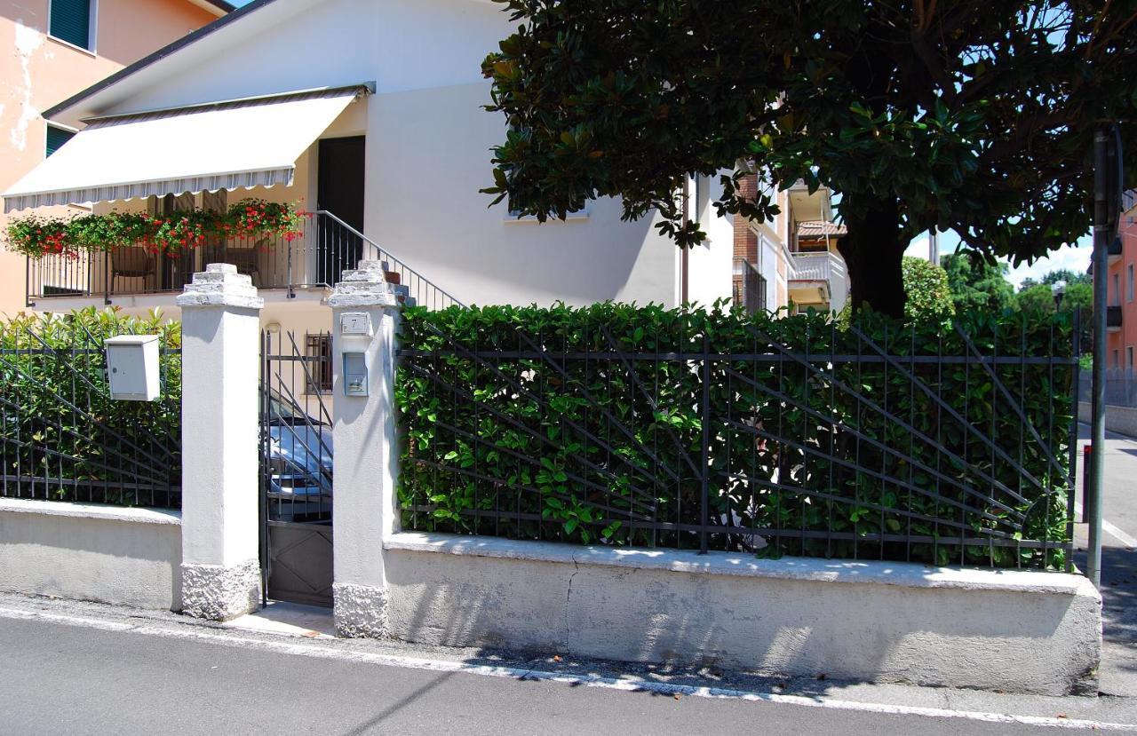 Hotel Taormina Бардолино Экстерьер фото